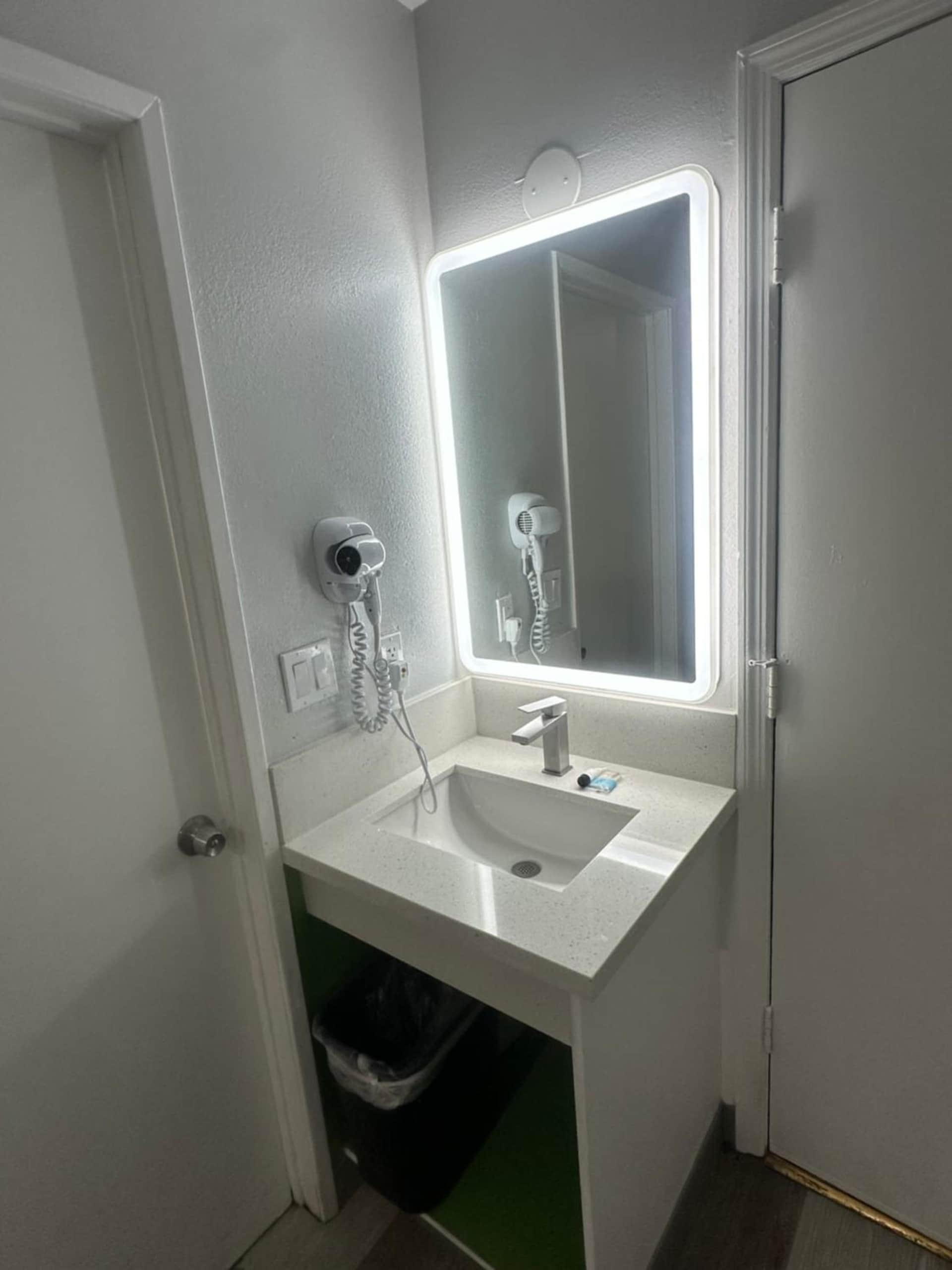 Garden Inn San Gabriel