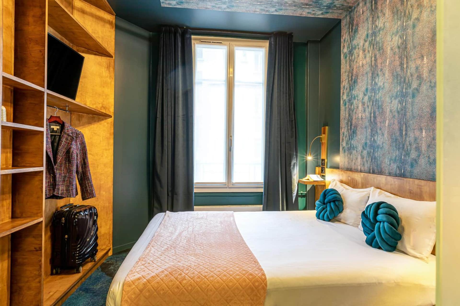 Hotel Glasgow Monceau by Patrick Hayat