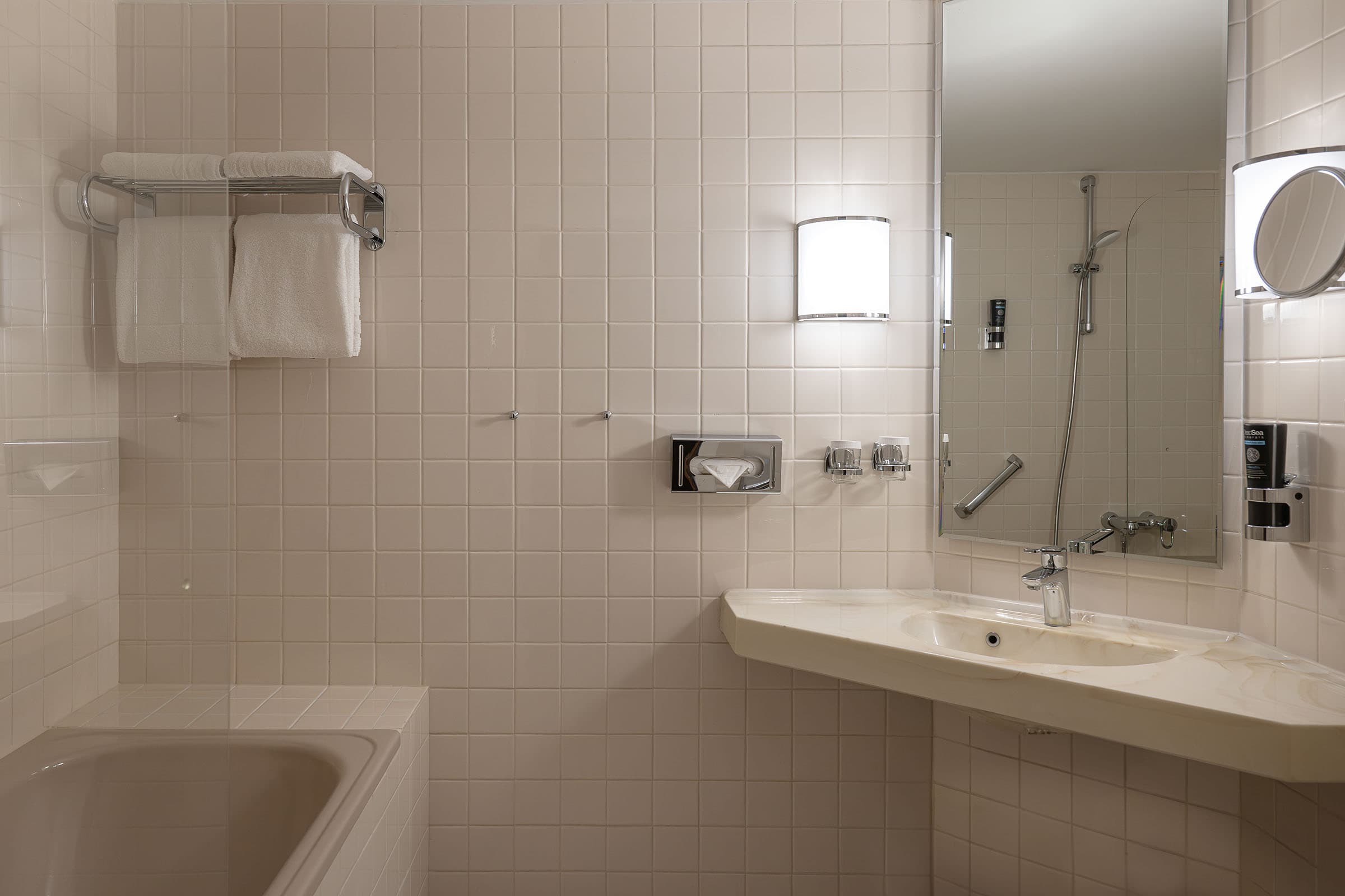 Leonardo Hotel Weimar