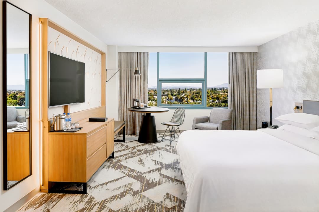 Sheraton Cerritos Hotel