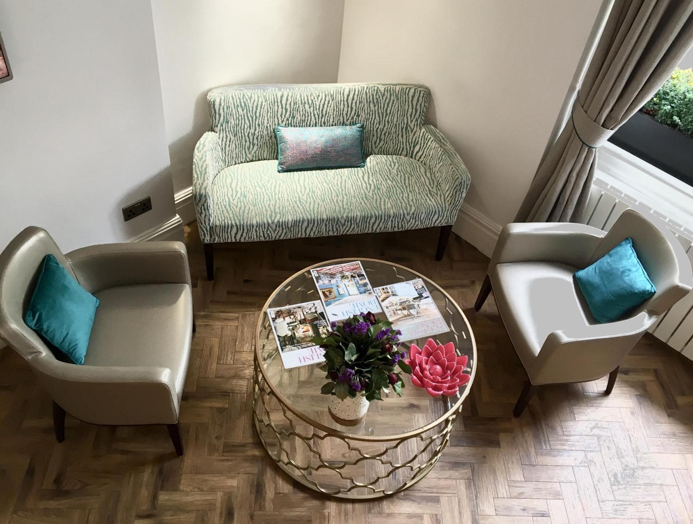 The Beverley Hotel London - Victoria