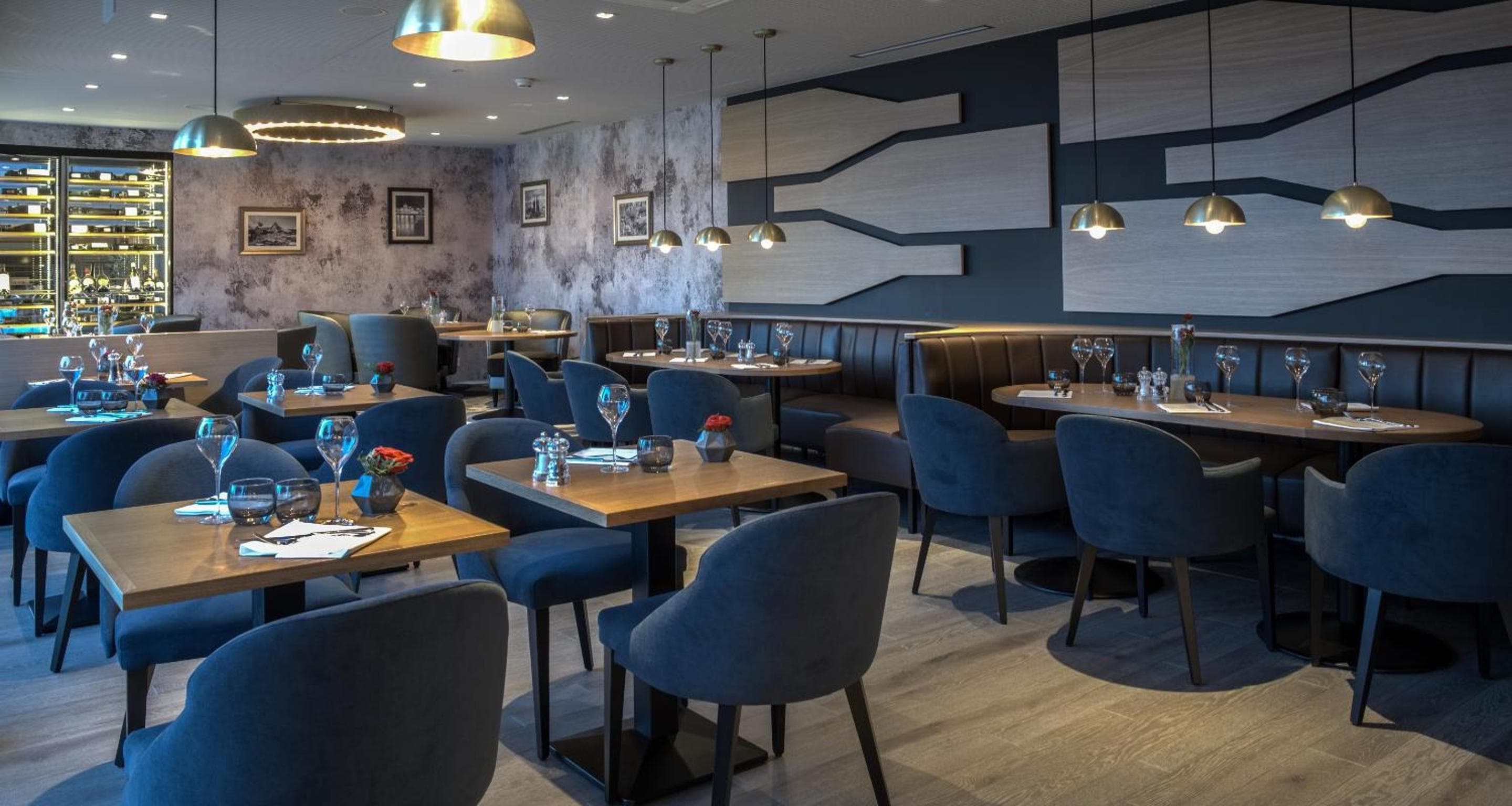 Everness Hotel & Resort