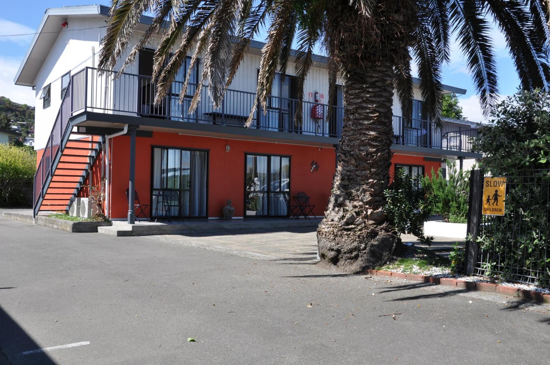 Balmoral Motel