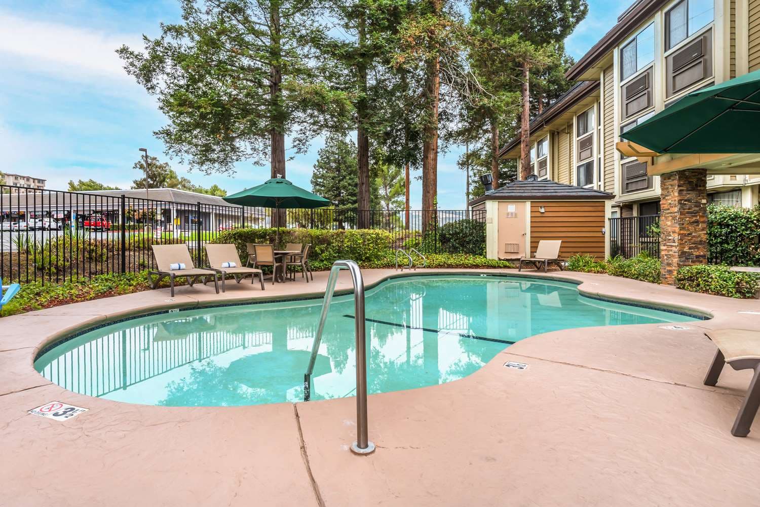 Best Western John Muir Inn