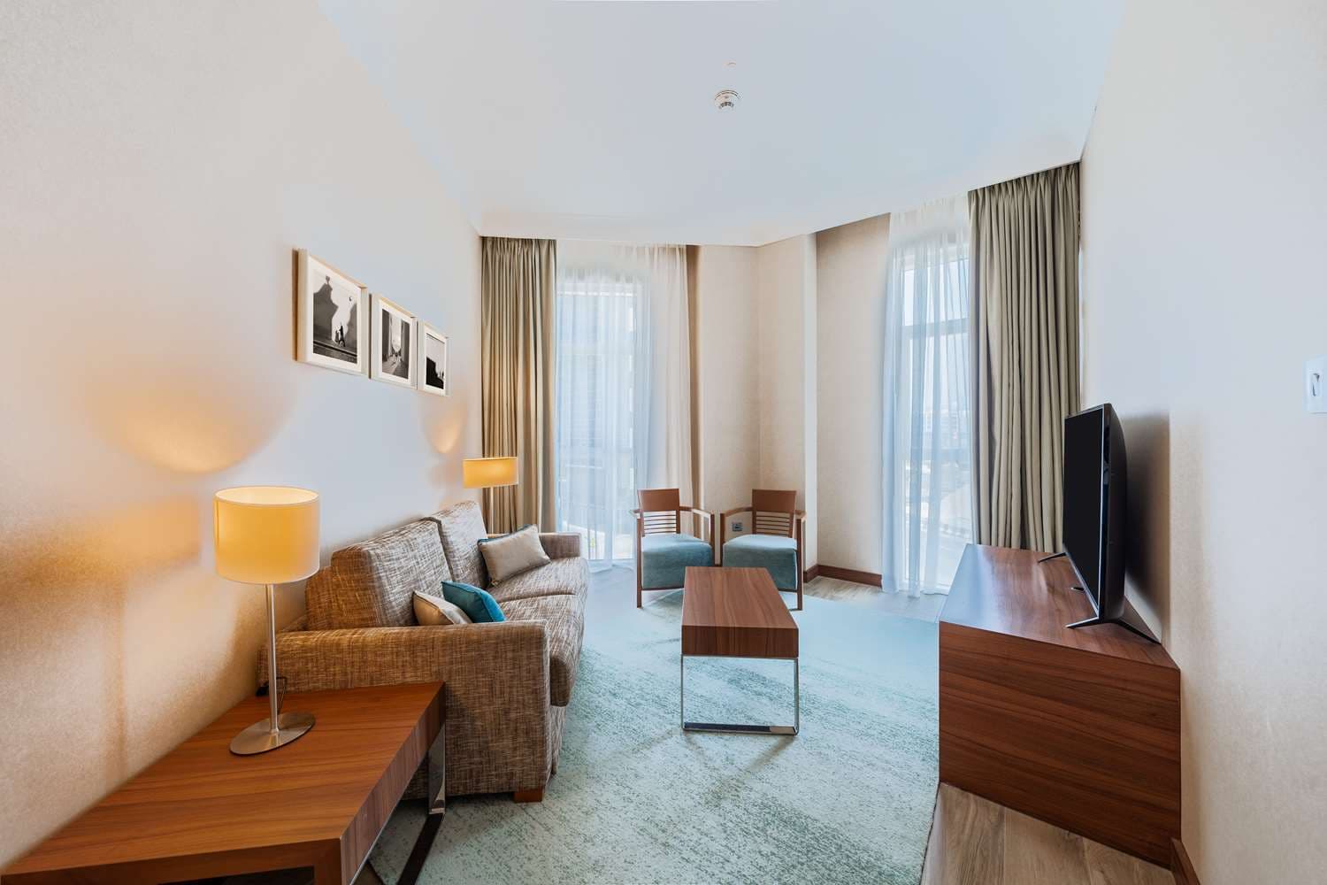 Hilton Garden Inn Dubai Jumeirah