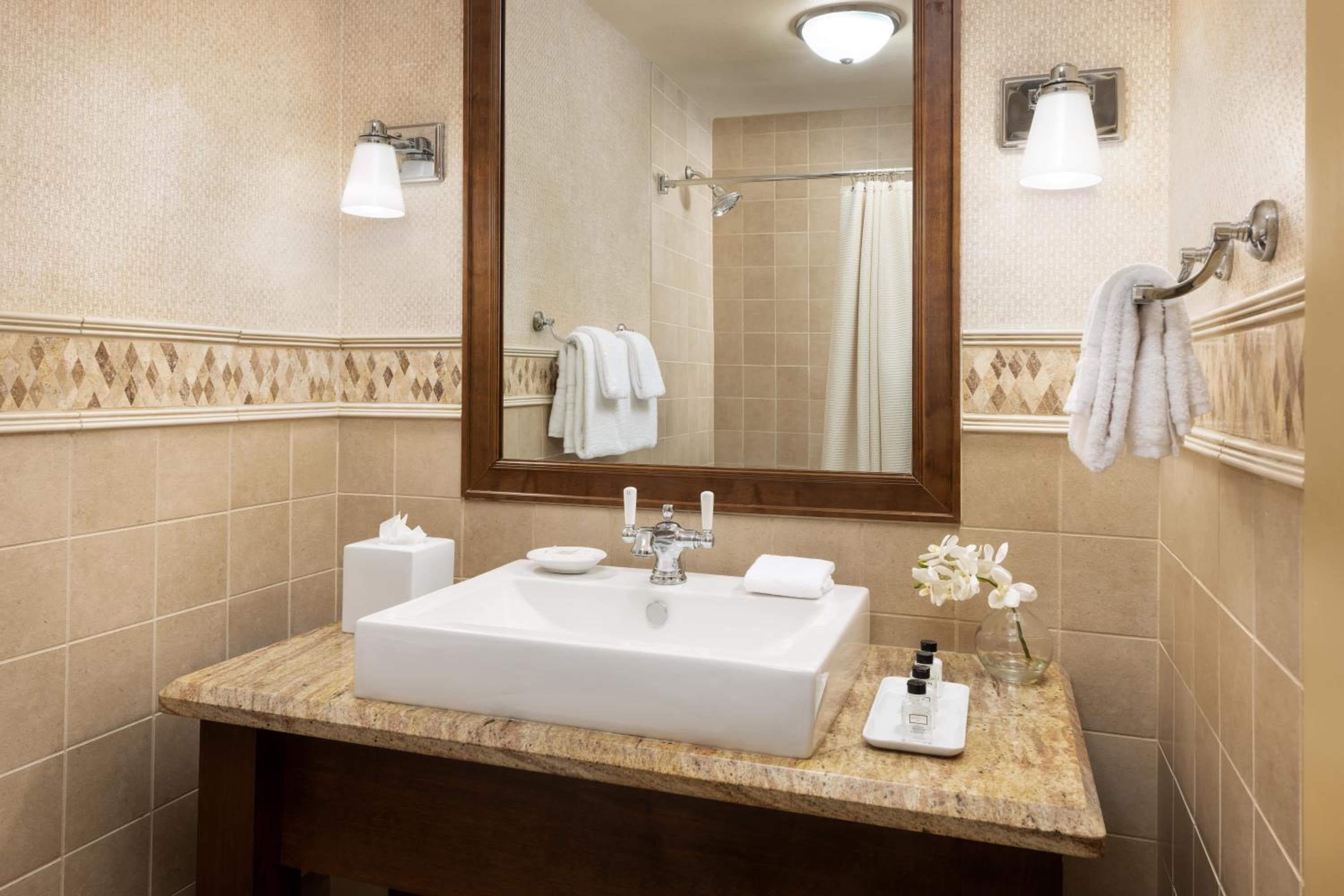 Elevation Hotel & Spa