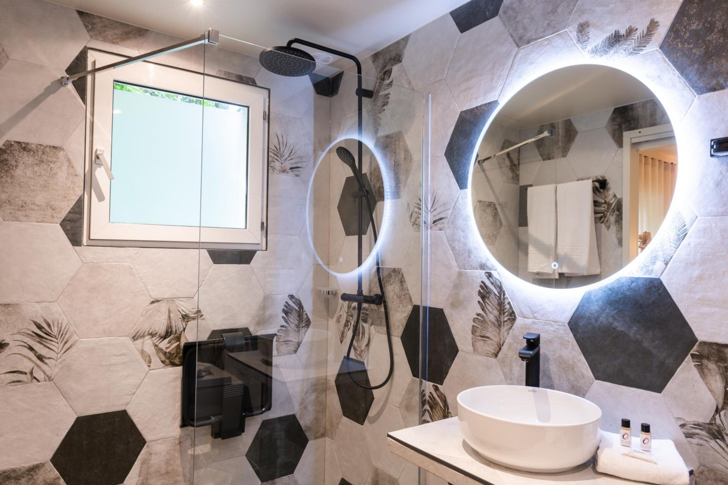 The Originals Boutique, Parc Hôtel, Orléans Sud