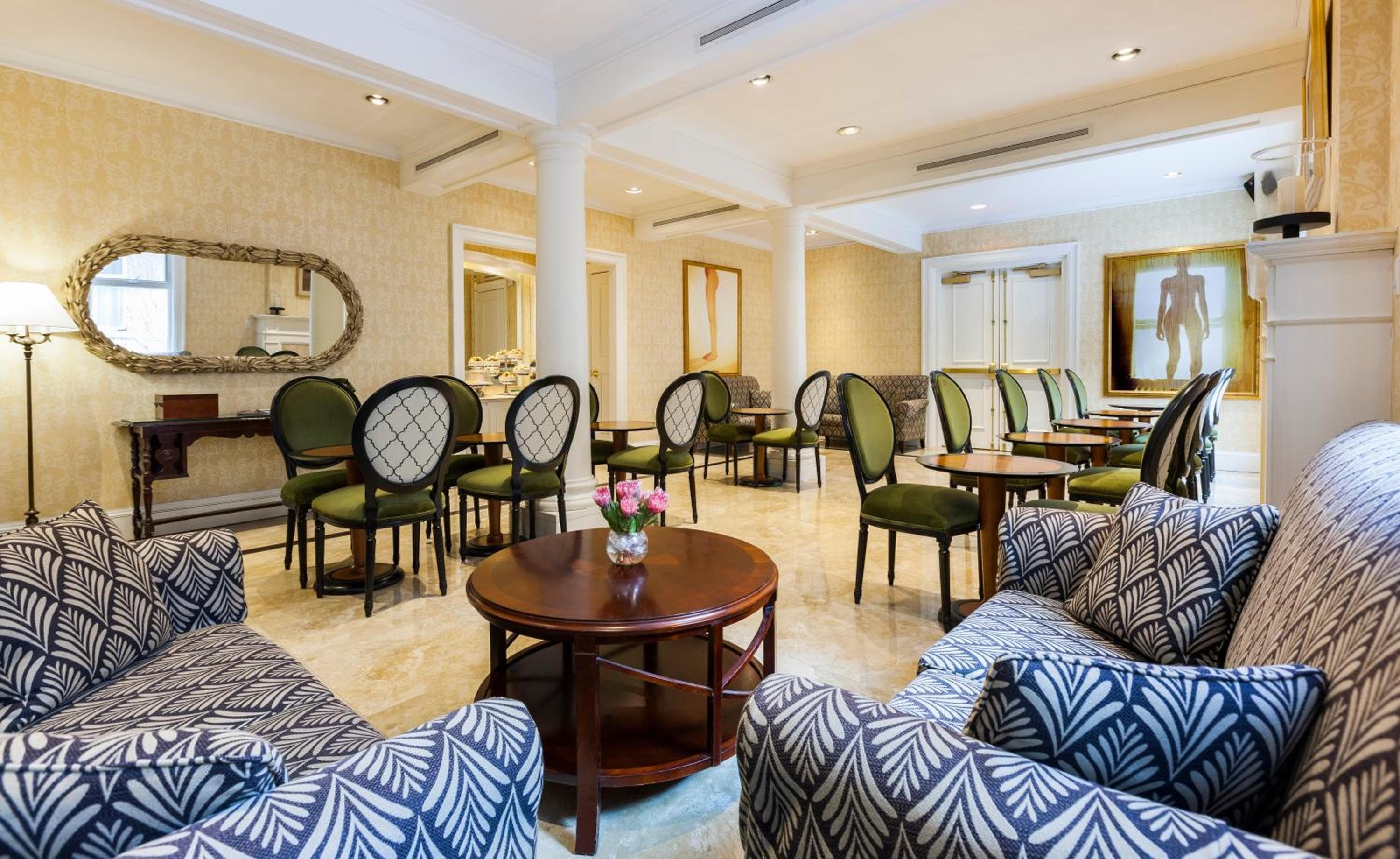 Chateau Versailles Montreal