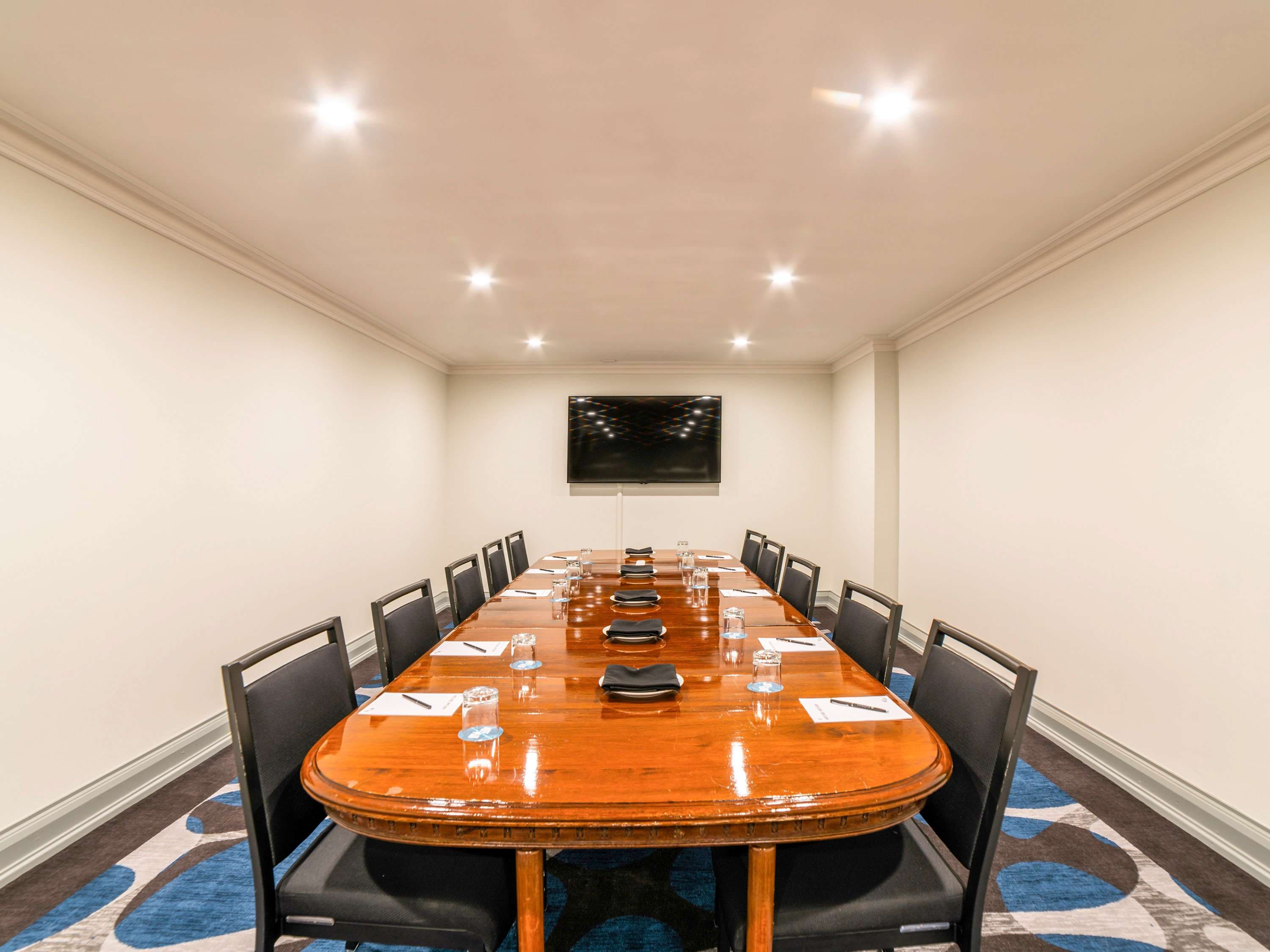 Pullman Cairns International