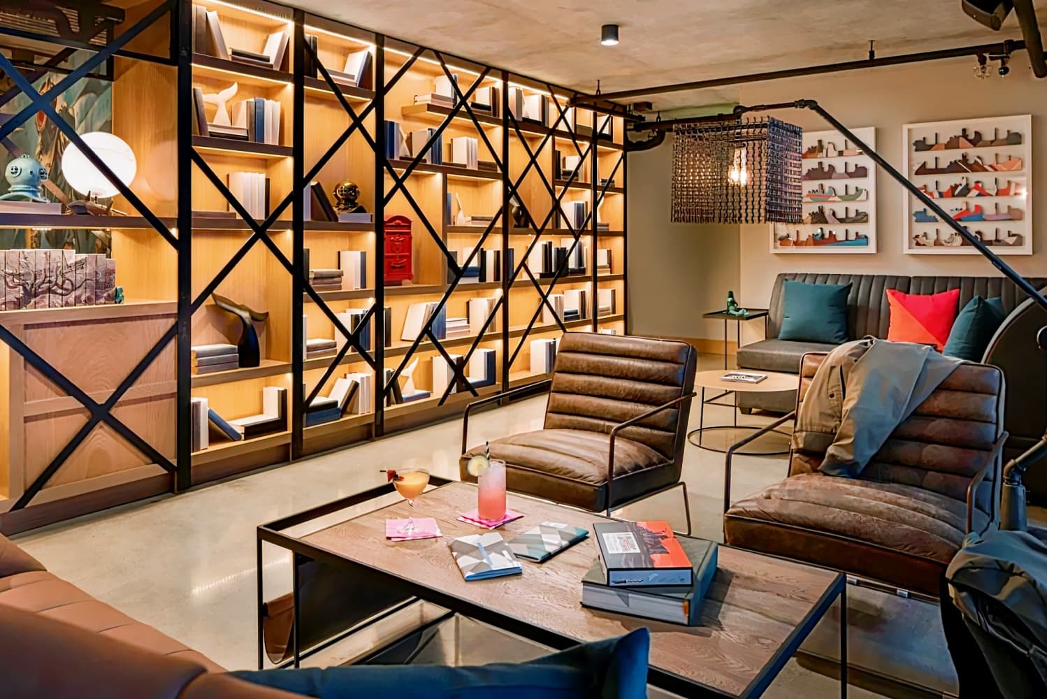 Moxy San Diego Downtown/Gaslamp Quarter