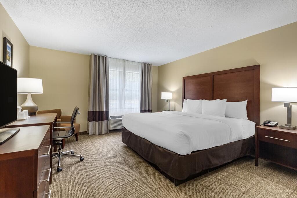Comfort Inn Danvers- Boston