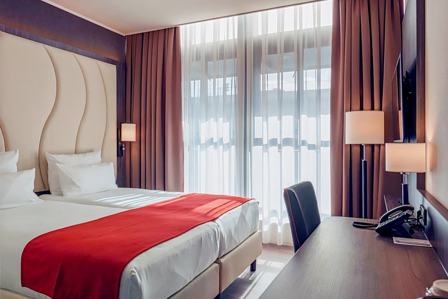 Best Western Plus Plaza Den Haag City Center