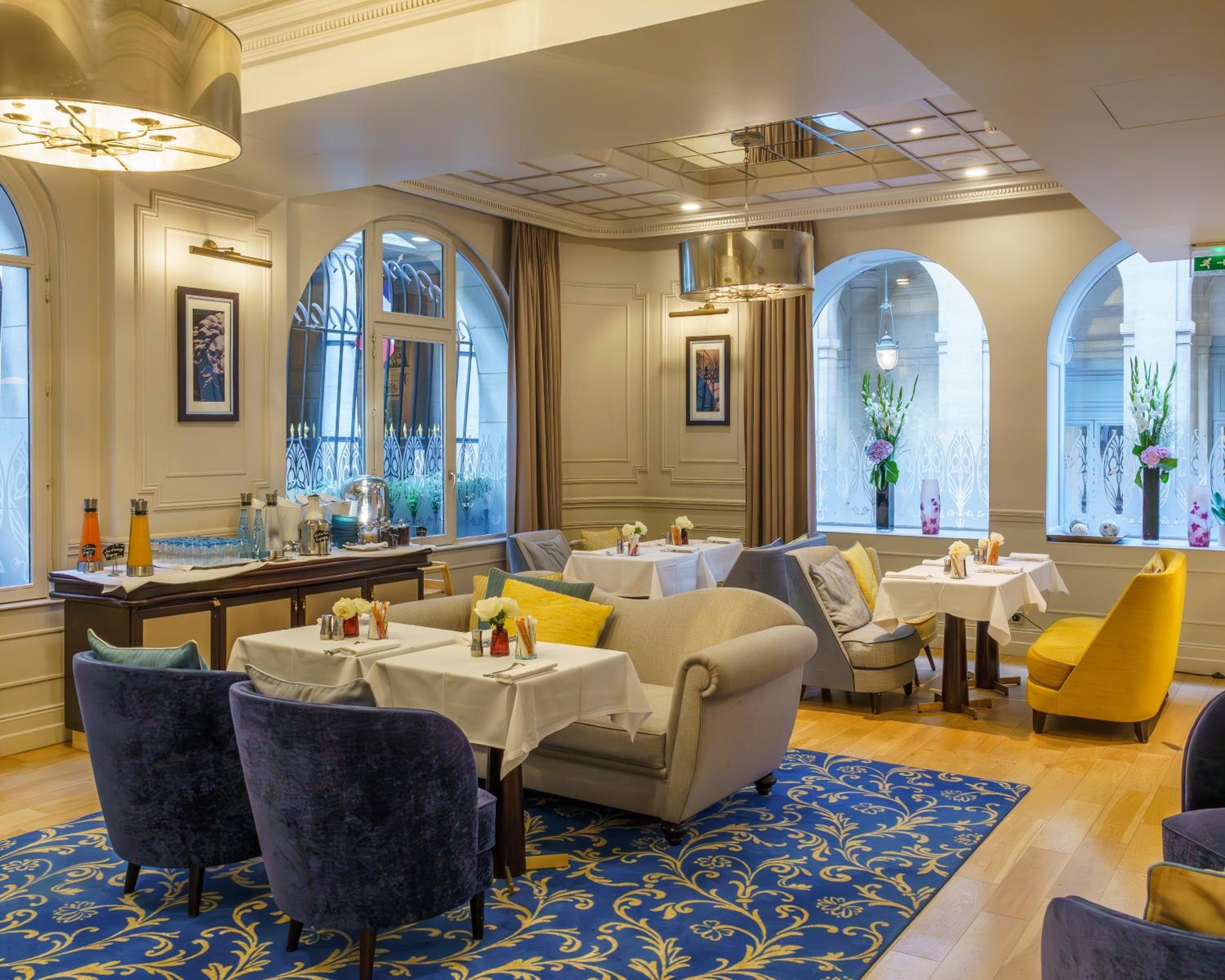 La Clef Louvre Paris by The Crest Collection