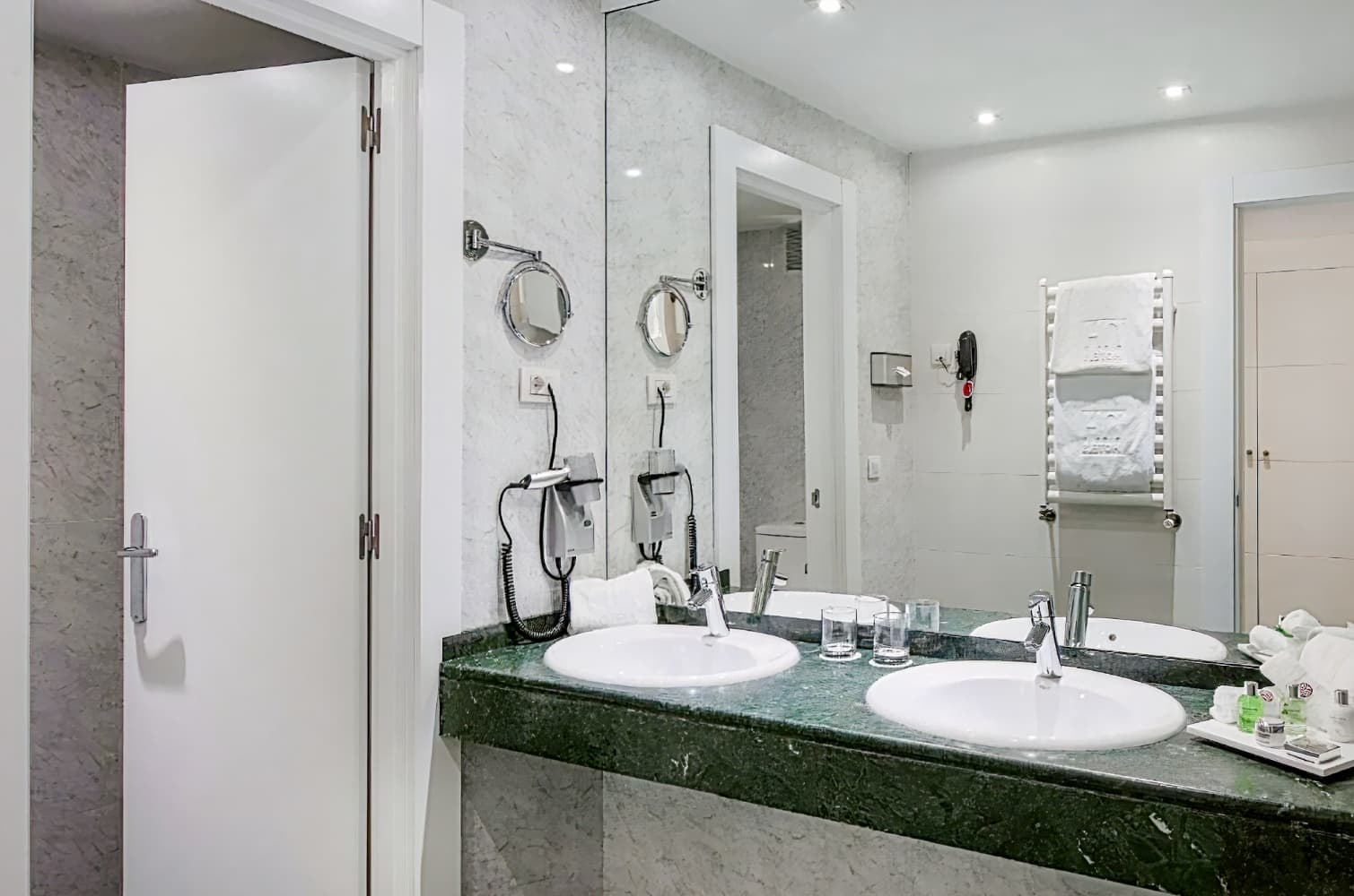 NH Collection Villa de Bilbao