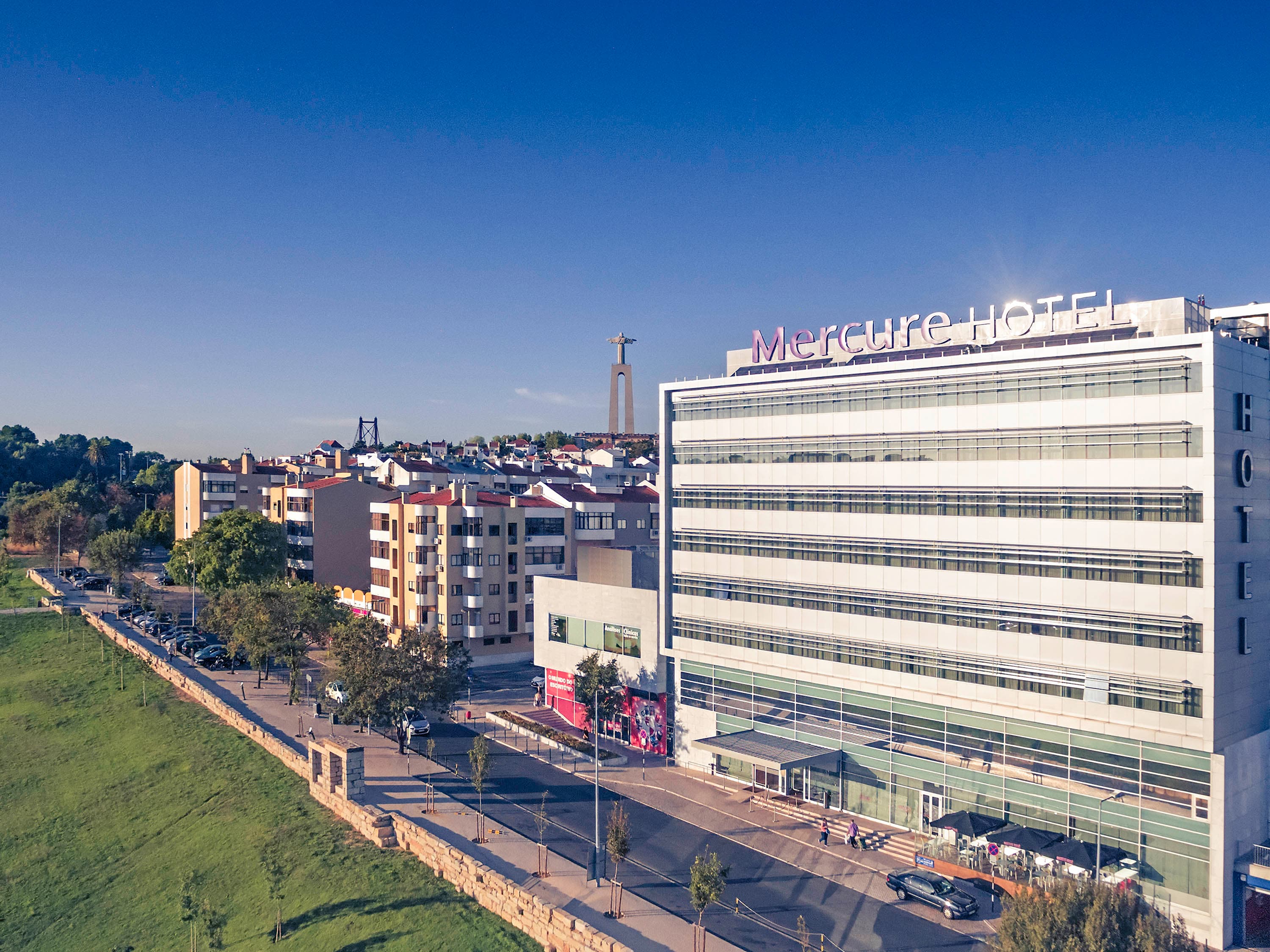 Mercure Lisboa Almada