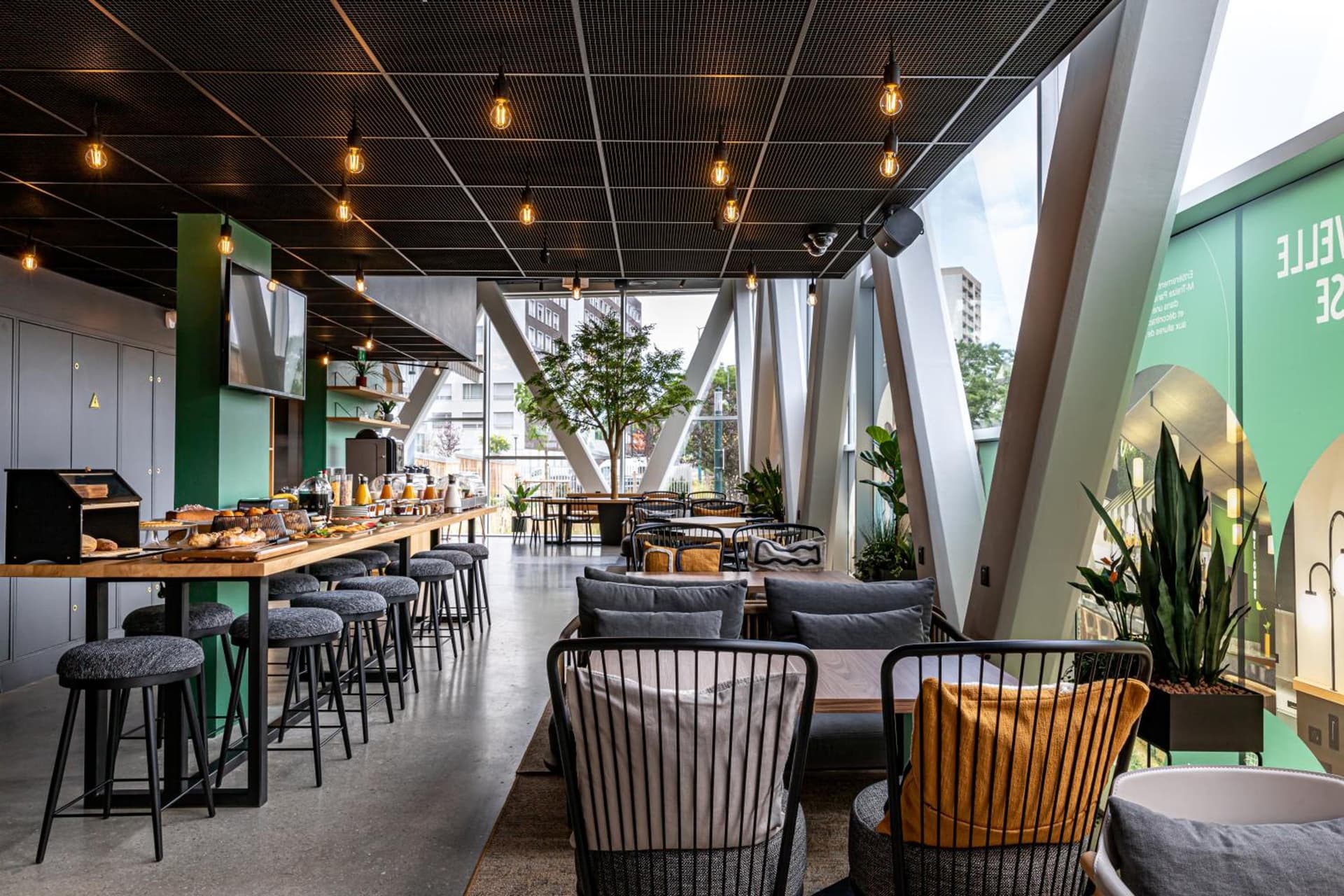 Best Western M-Treize Paris Asnières