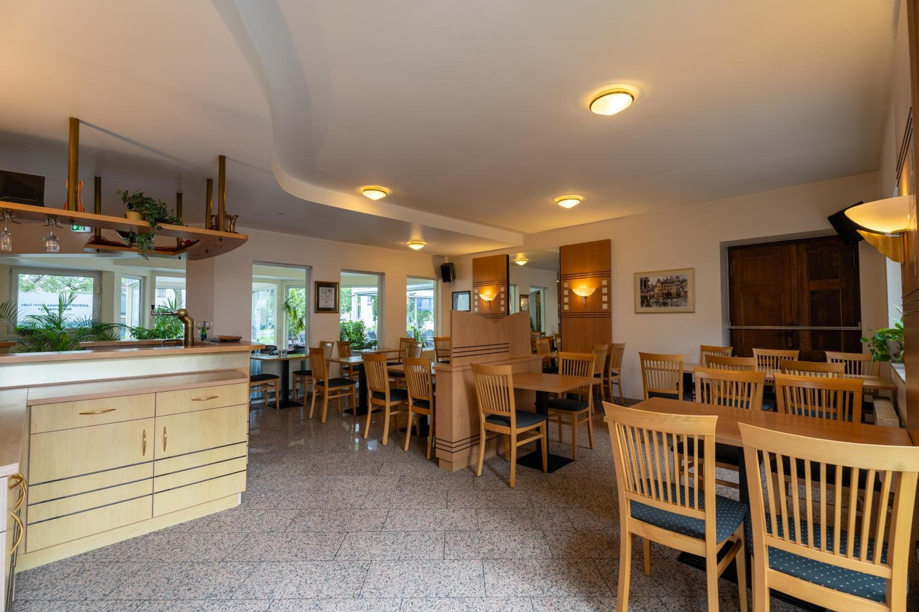 Airport Business Hotel Köln