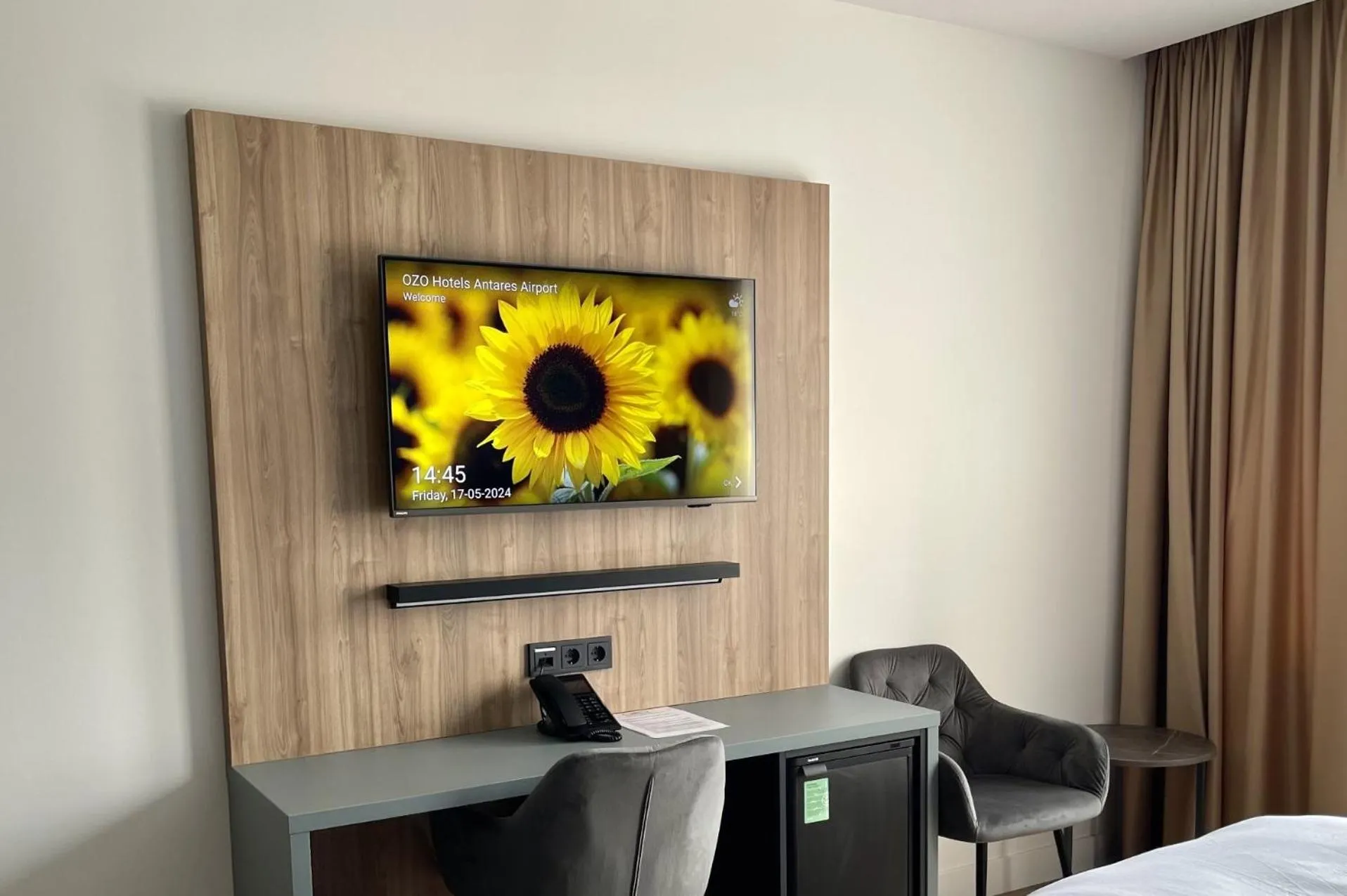 OZO Hotels Antares Airport