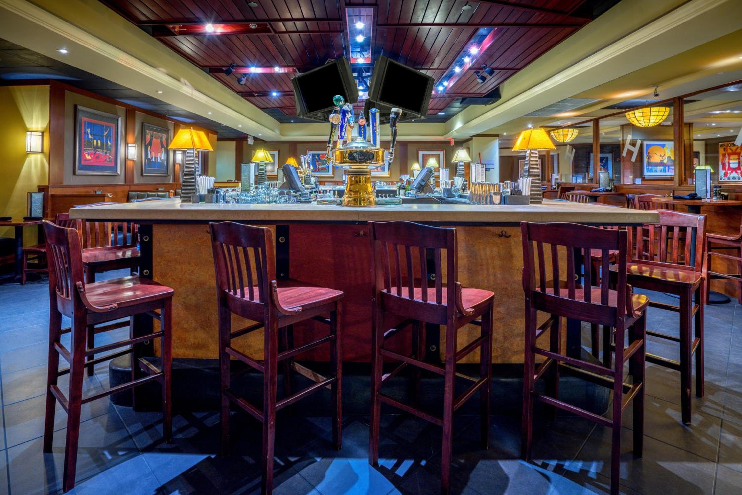 Crowne Plaza Dulles Airport by IHG