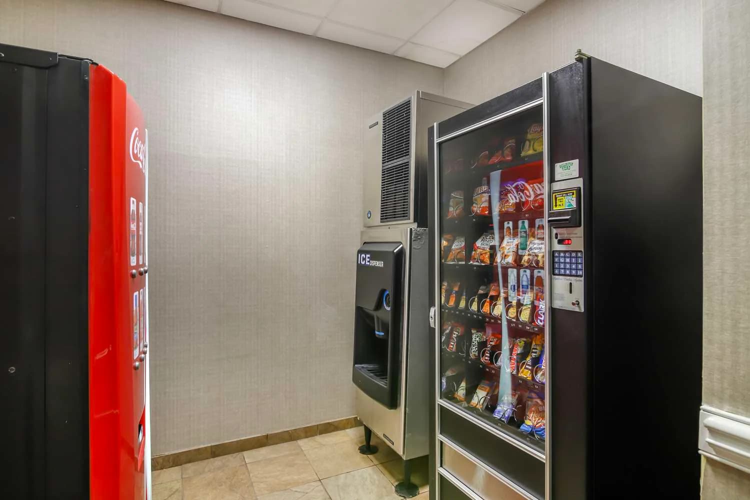 Best Western Plus Brunswick Inn & Suites