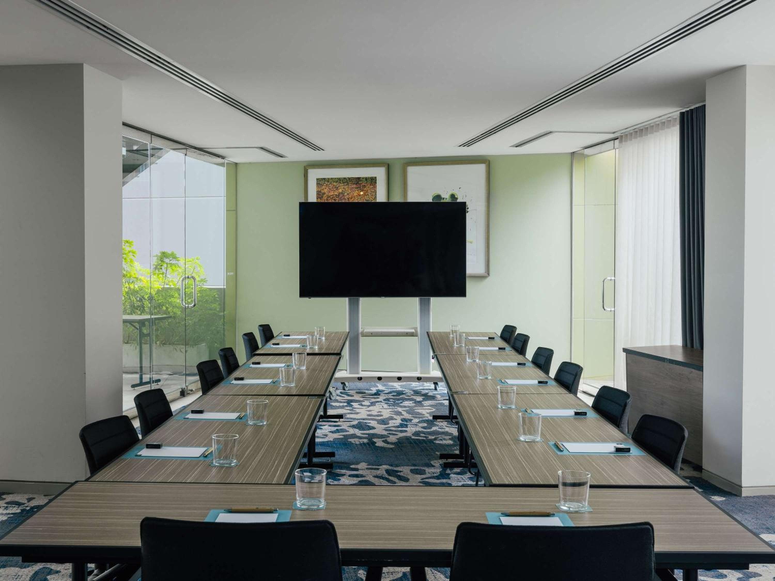 The Olsen Melbourne - Art Series