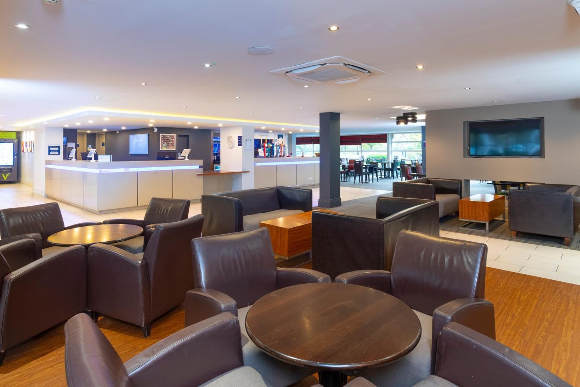 Holiday Inn Express - Milton Keynes by IHG
