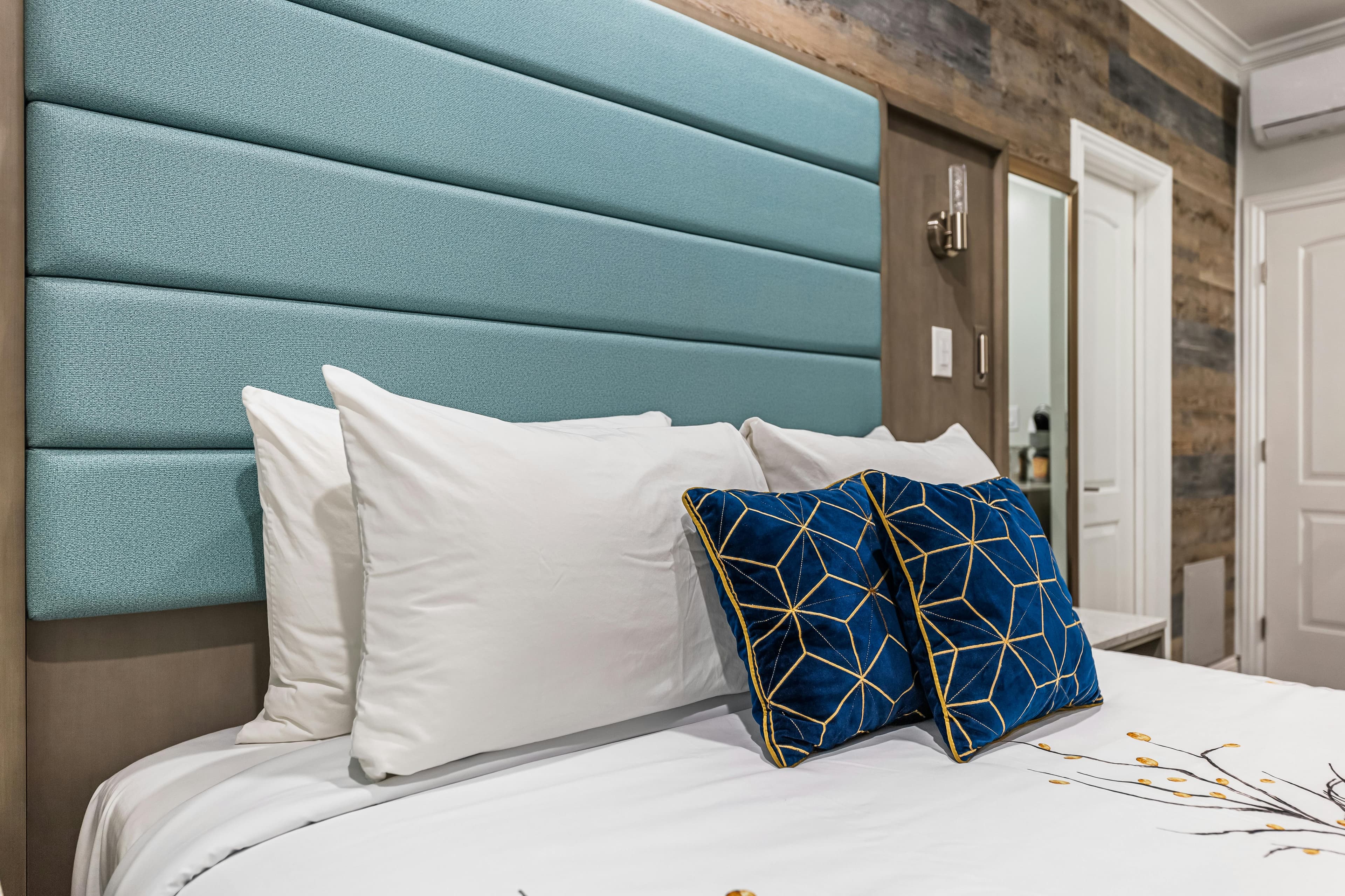 Lumea by the Sea Long Beach Convention Center