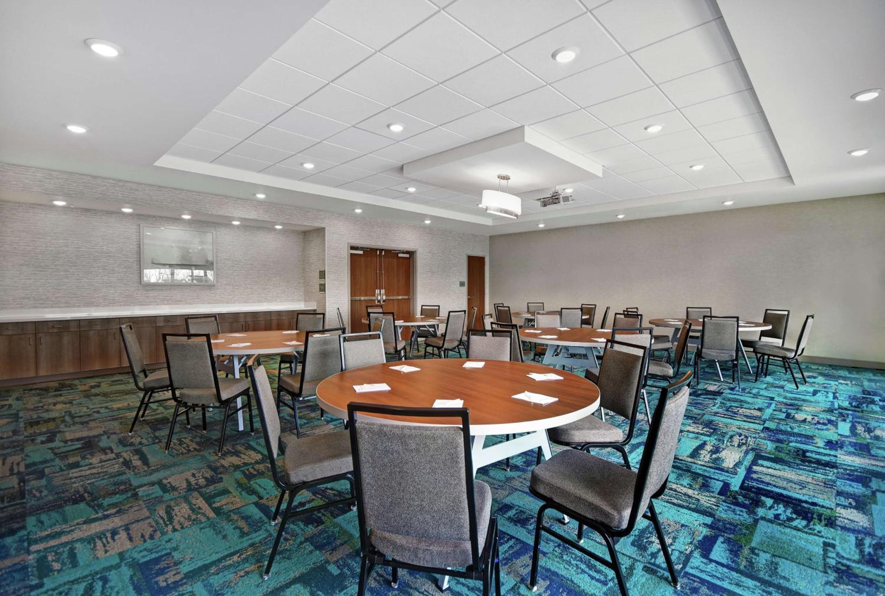 Home2 Suites by Hilton Lawrenceville Atlanta Sugarloaf