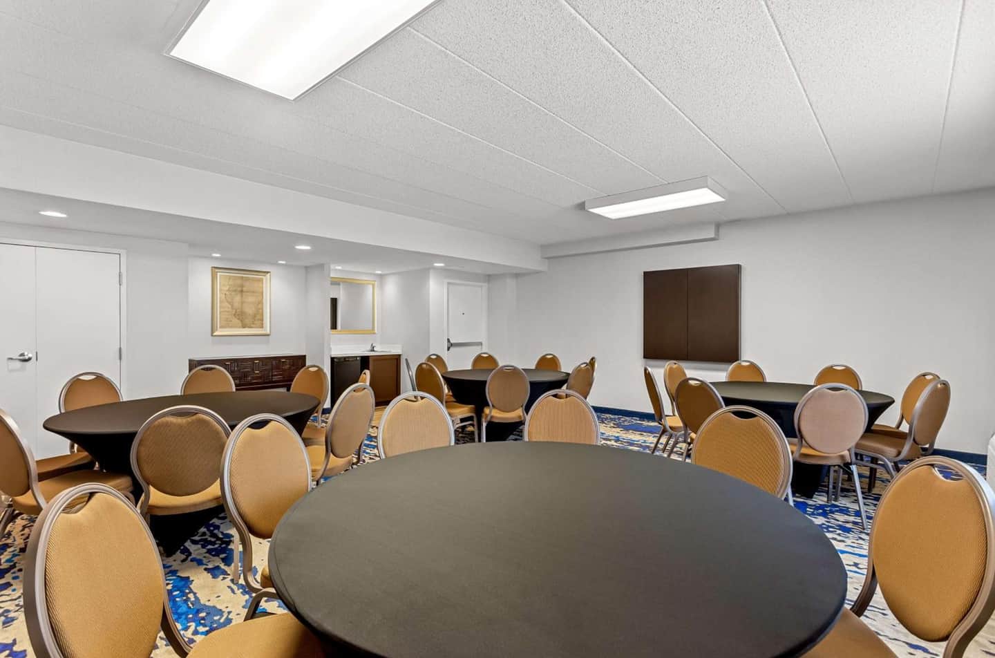 Hampton Inn Chicago-Naperville