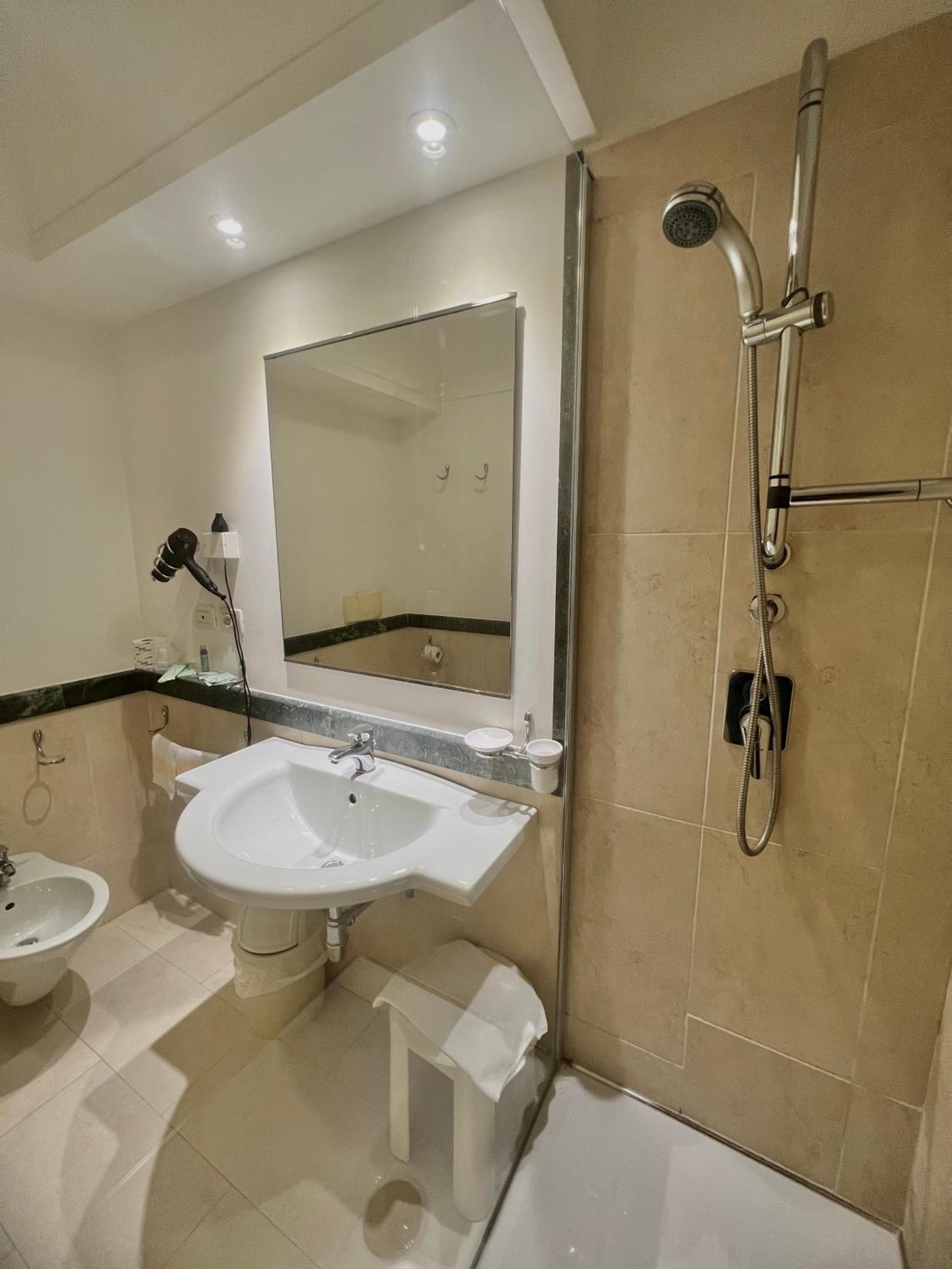 HOTEL FIUGGI TERME RESORT & SPA