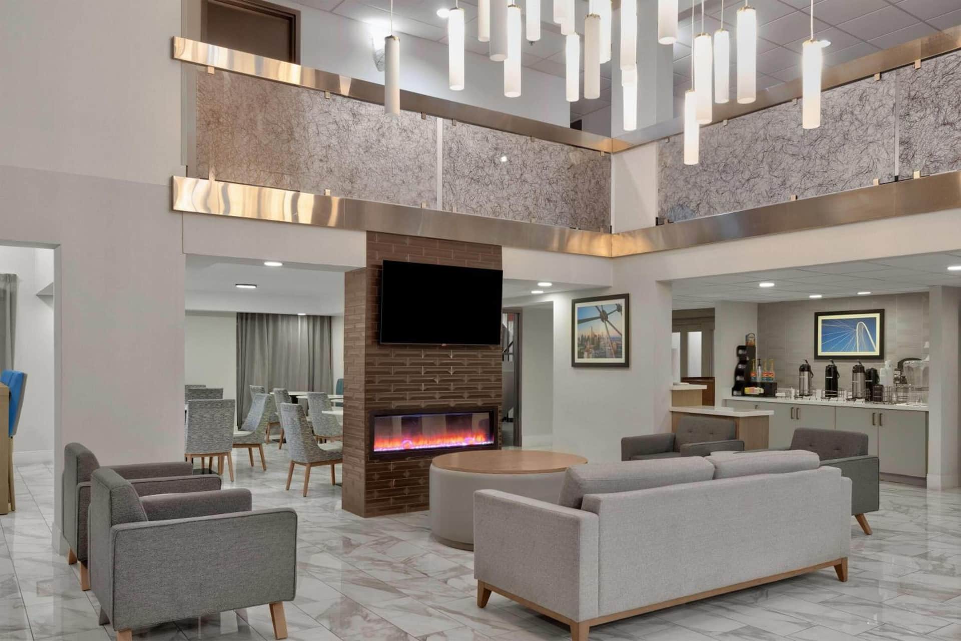 La Quinta by Wyndham Dallas I-35 Walnut Hill Ln