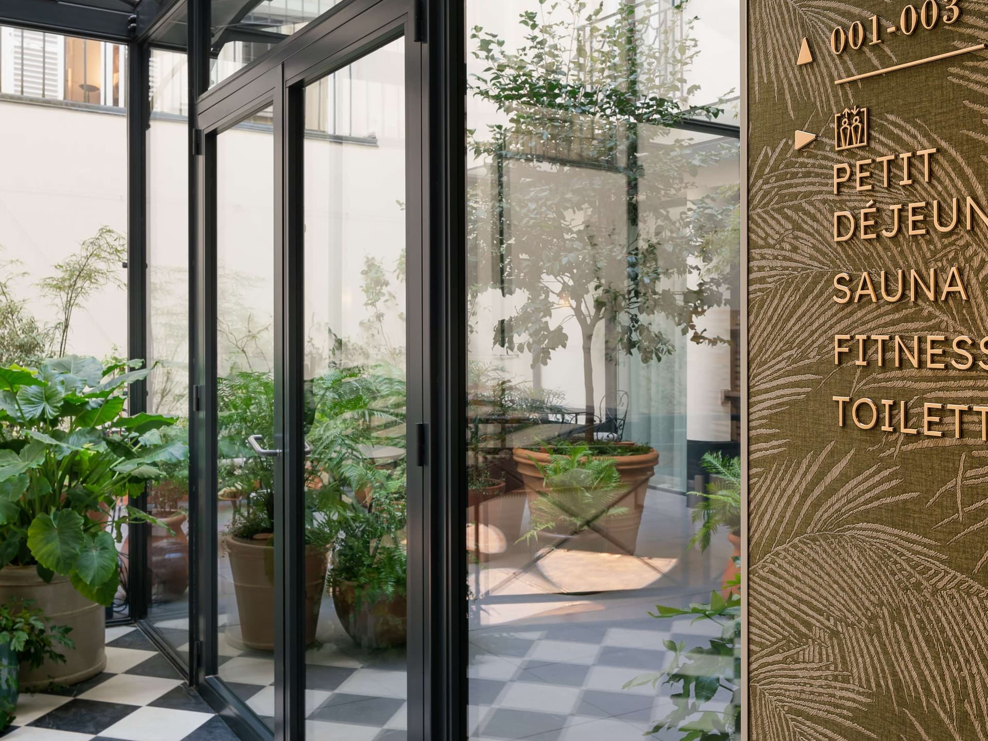 Hotel Faubourg Galant Paris, Handwritten Collection