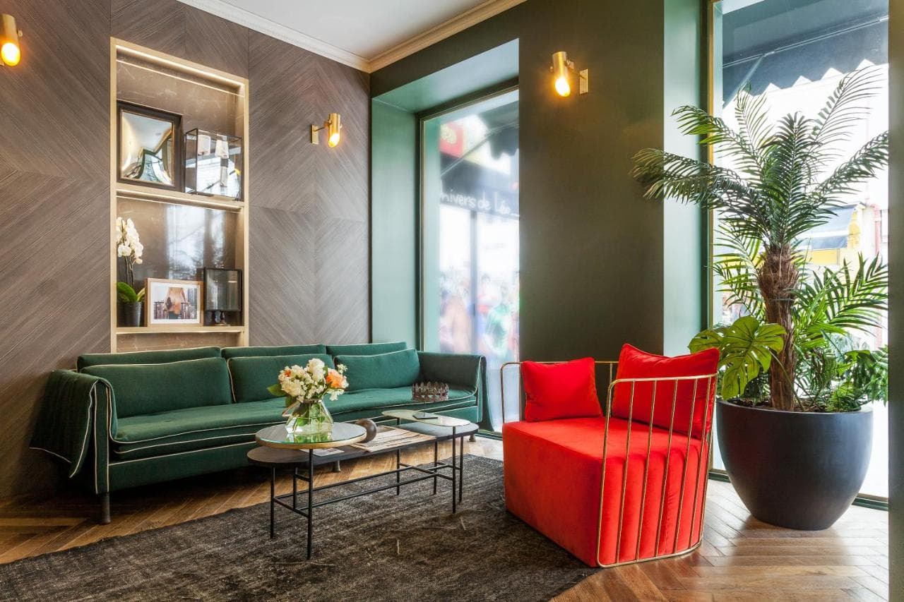 Handsome Hôtel by Elegancia