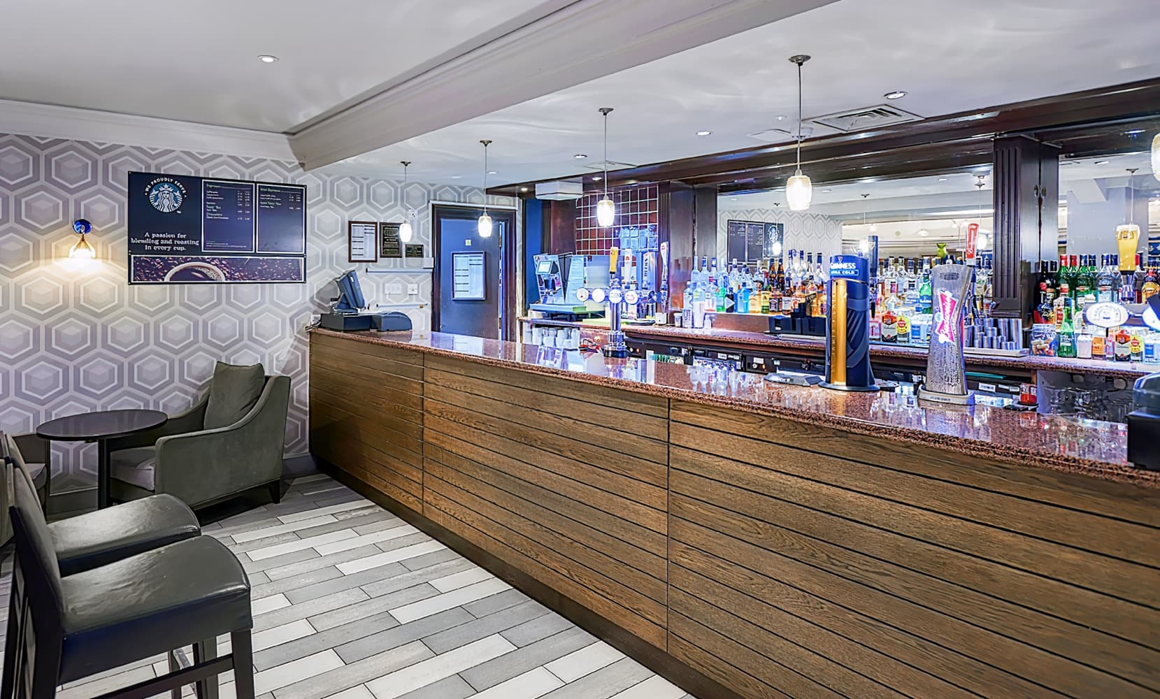 DoubleTree by Hilton Bristol North