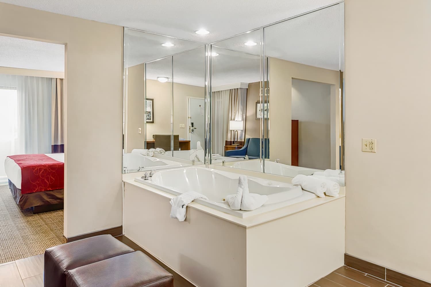 Comfort Suites Oakbrook Terrace