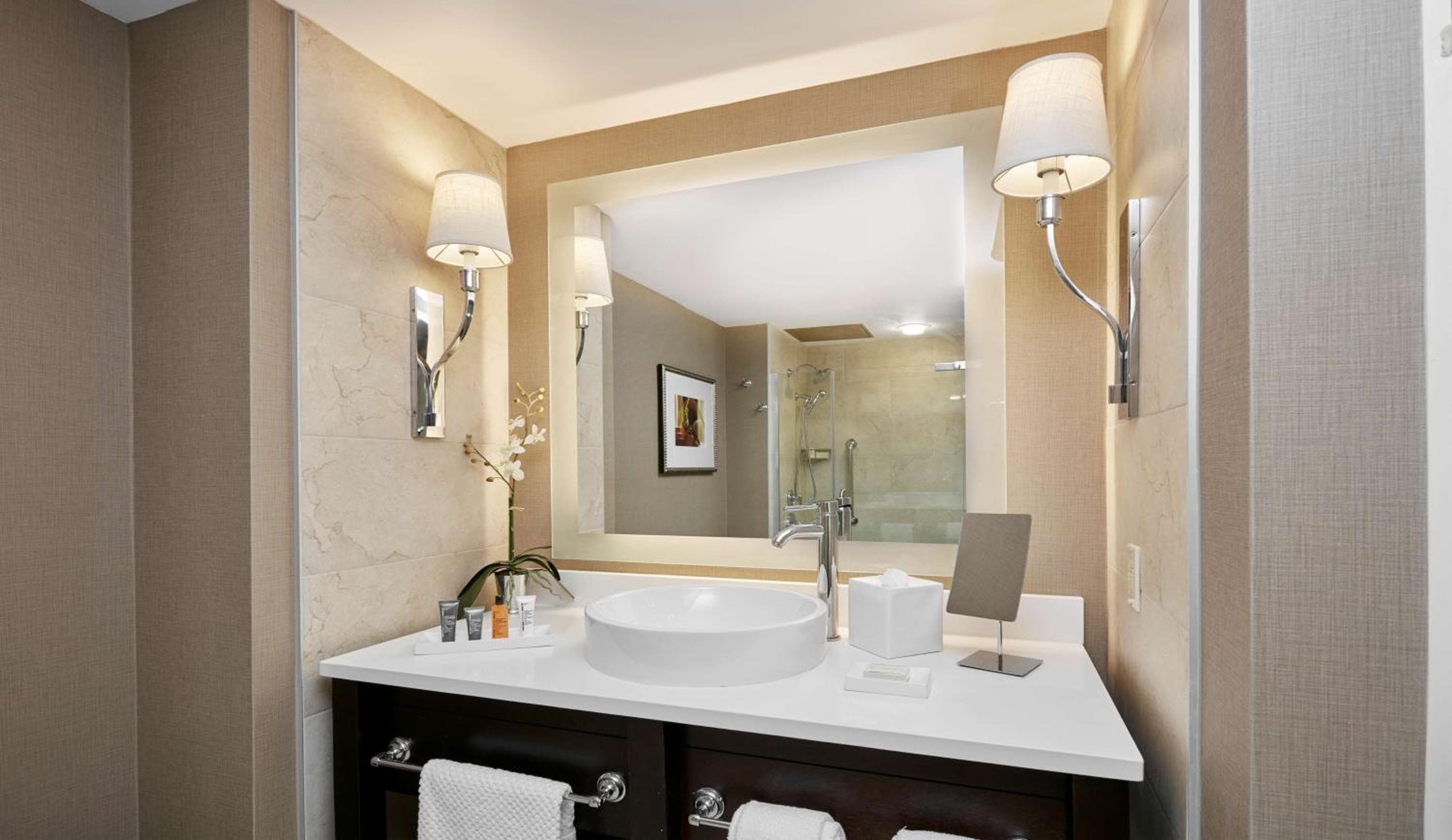 The Inn at Penn, A Hilton Hotel