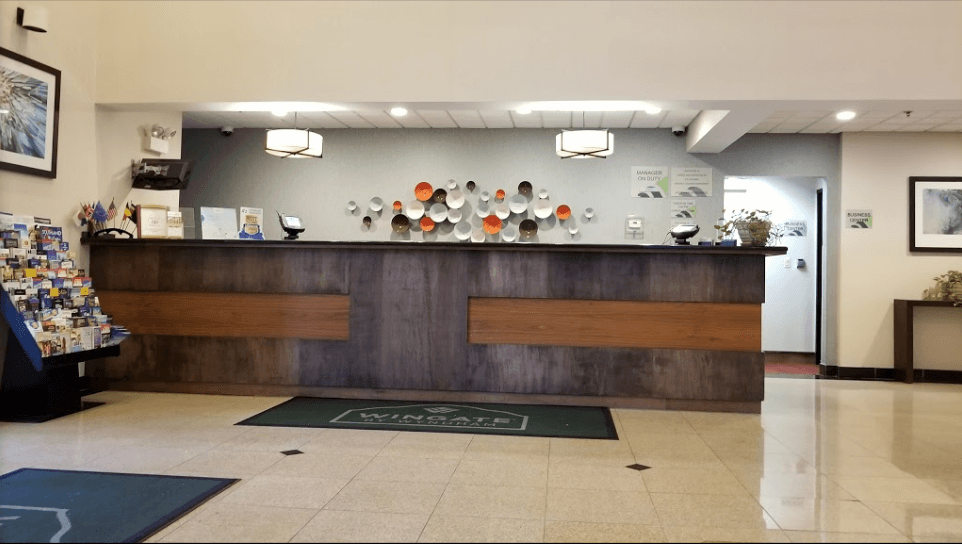 Wingate by Wyndham Schaumburg / Convention Center